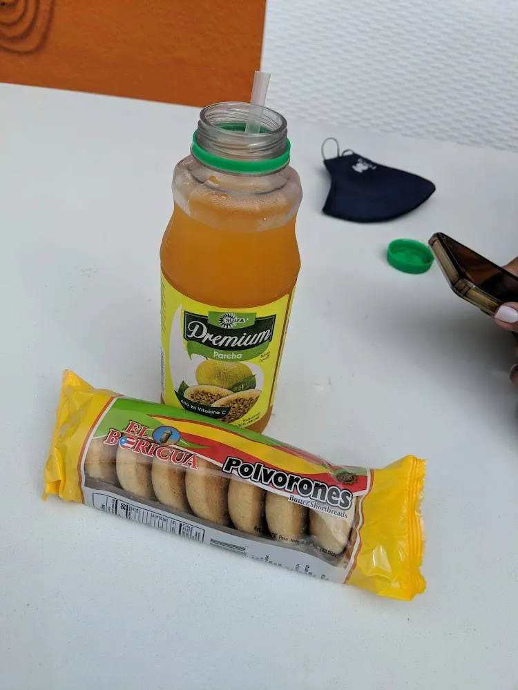 Polvorones Y Jugó De Parcha